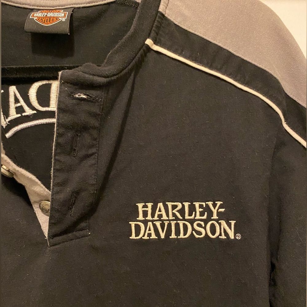 Harley Davidson Henley Shirt Mens Medium Charlotte NC Black Skull Logo biker - Picture 5 of 9